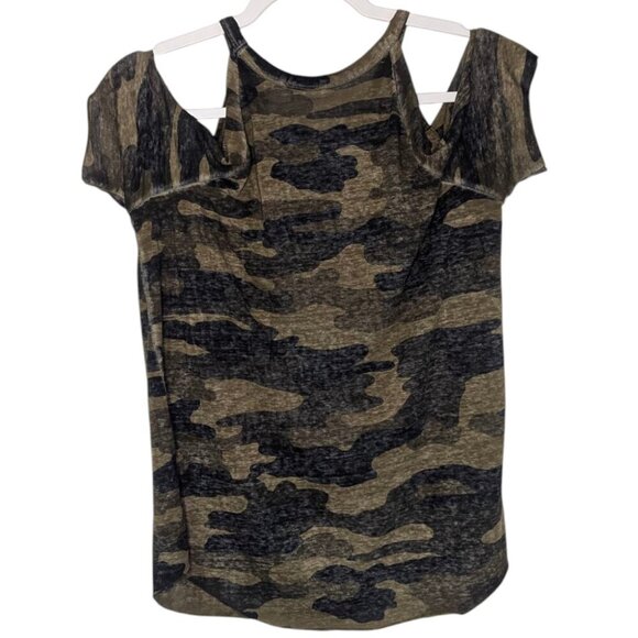 Lucky Brand Cold-shoulder Green Camo T-shirt - SZ - M - Picture 2 of 3
